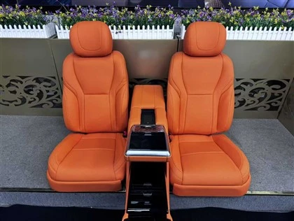 Toyota Highlander Luxuray lepotuoli